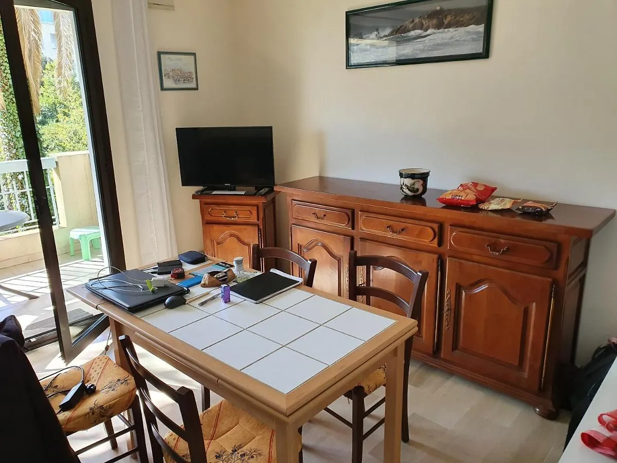 Cannes Pres Croisette Beau 2 Pieces 3 Etoiles Apartment 0*,